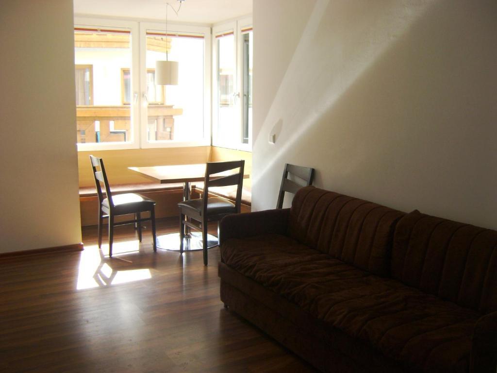 Almandin Apartments Ischgl Rum bild
