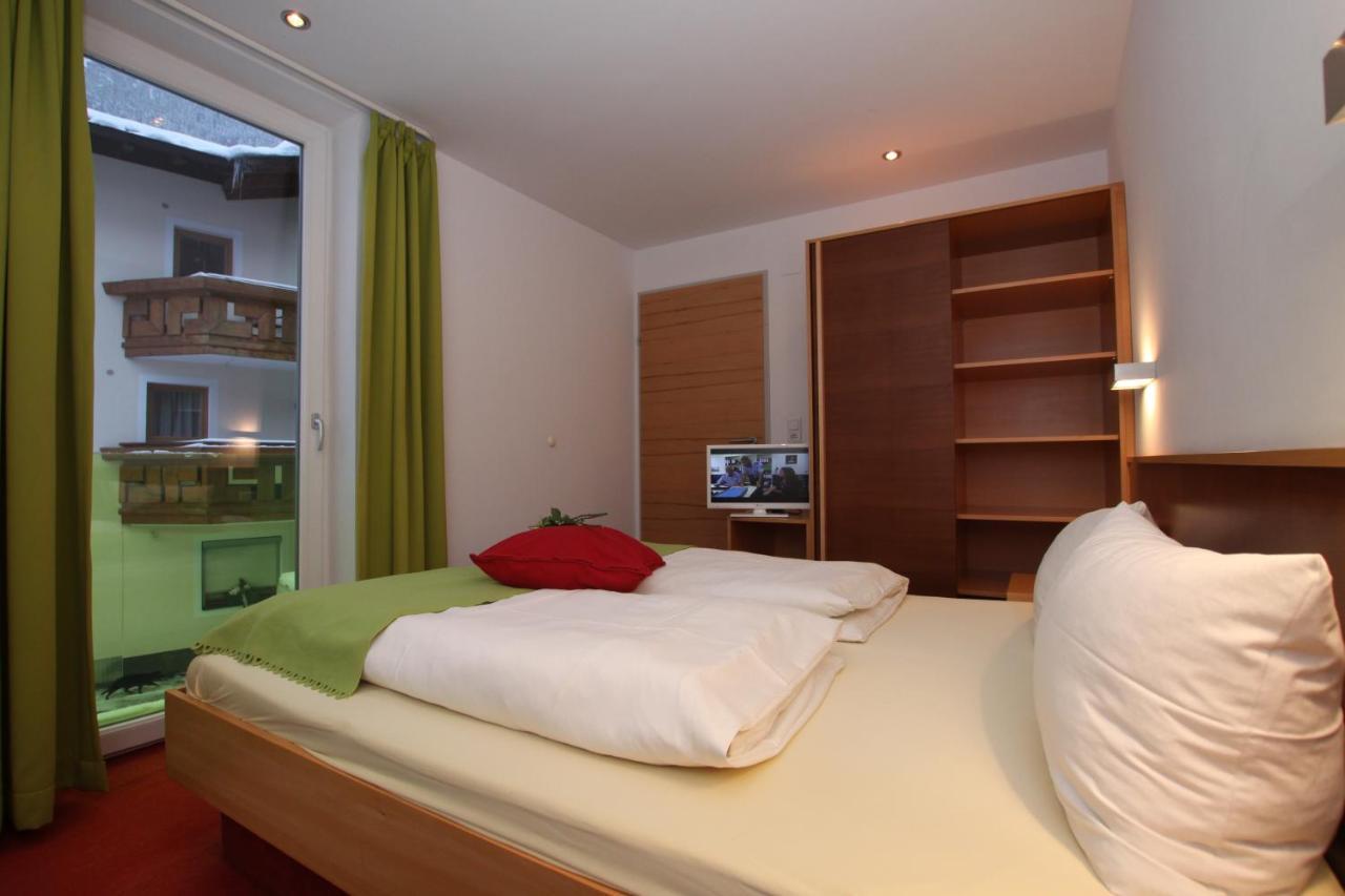 Almandin Apartments Ischgl Exteriör bild