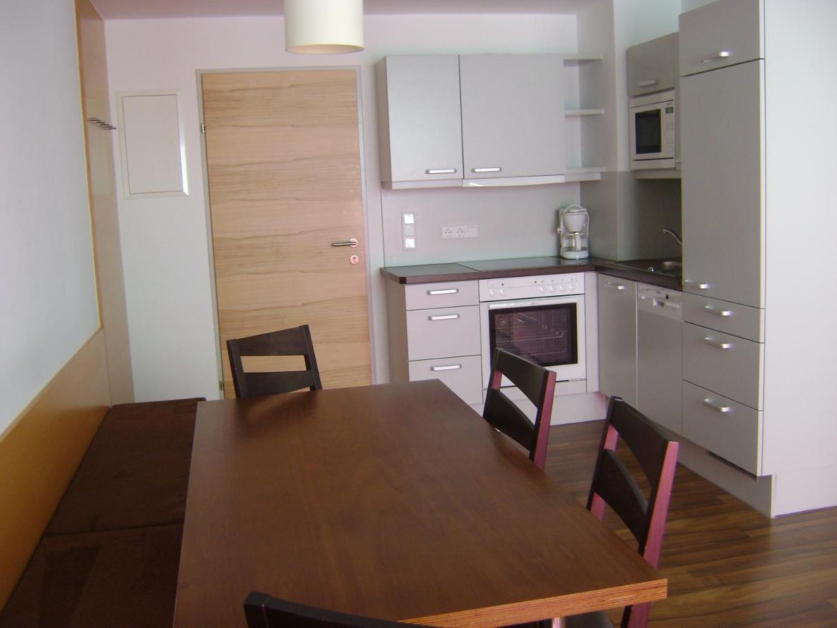 Almandin Apartments Ischgl Rum bild